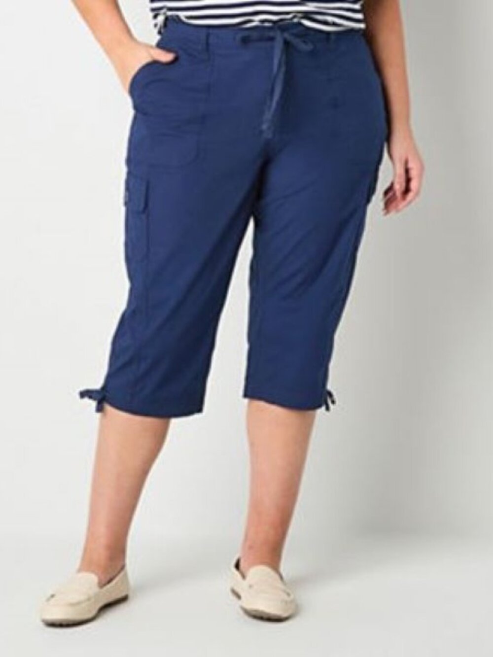 NWT St Johns Bay Women's Mid Rise Capri Navy Plus Size 22W